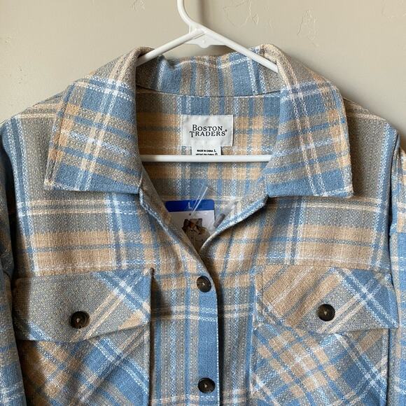 Women's Boston Traders Blue Plaid Shacket- Size Large - Picture 4 of 9